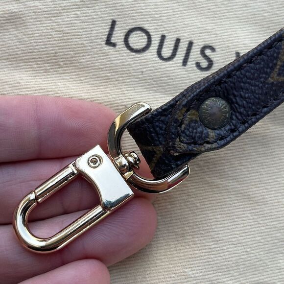 14 Louis Vuitton Monogram Canvas Key Wristlet Strap Attachment - Picture 3 of 10